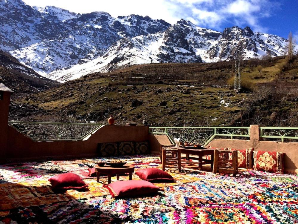 Gite Entre Les Vallees Tacheddirt Exteriör bild